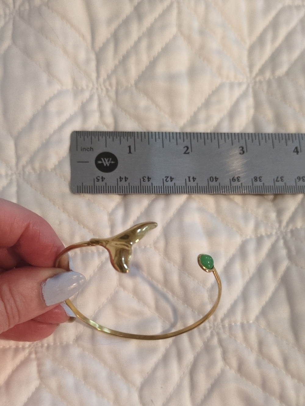 Source Unknown Gold Whale Tail Cuff with Green Accent